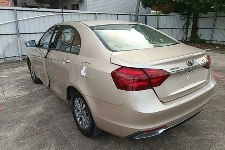 GEELY Emgrand 2019 car image #5