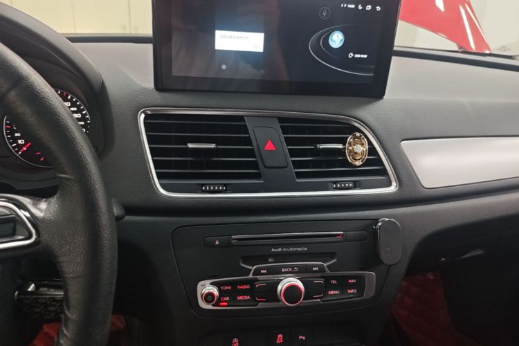 Audi Q3 2016 #13 Audi Q3 2016 car image #13