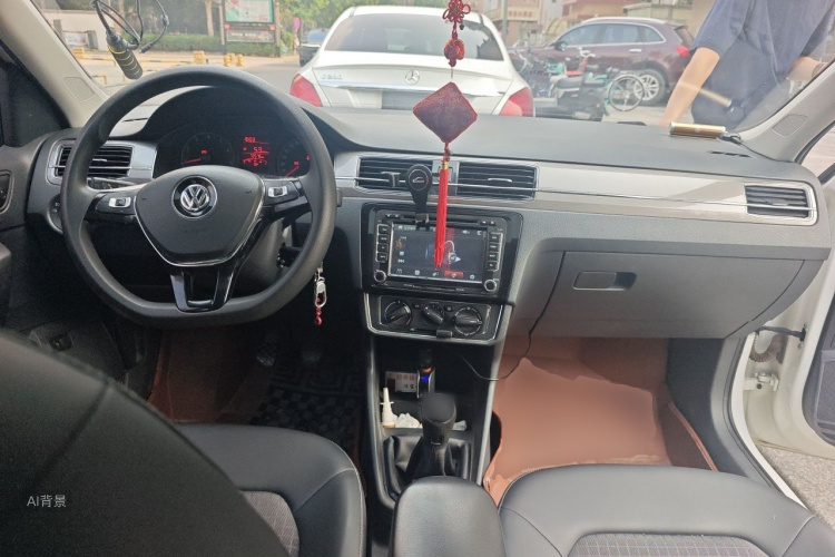Volkswagen Santana 2017 car image #11