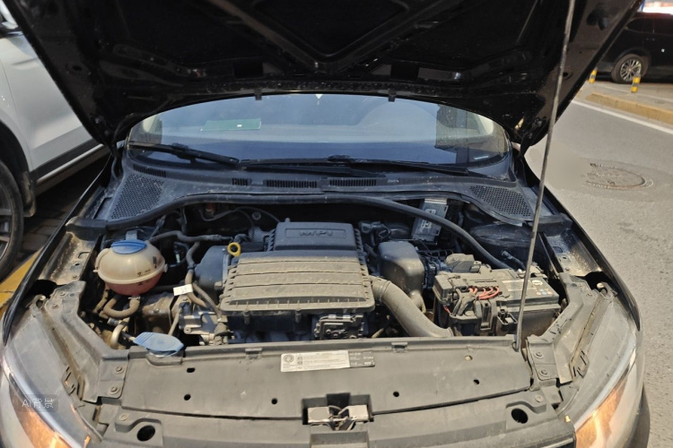 Volkswagen Santana 2019 car image #22