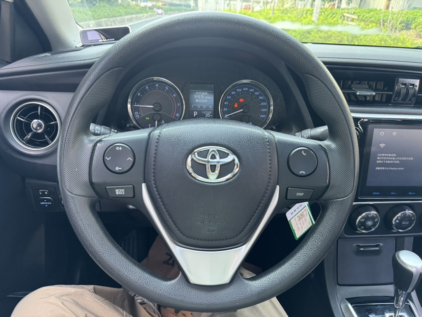 Toyota Corolla 2017 car image #8
