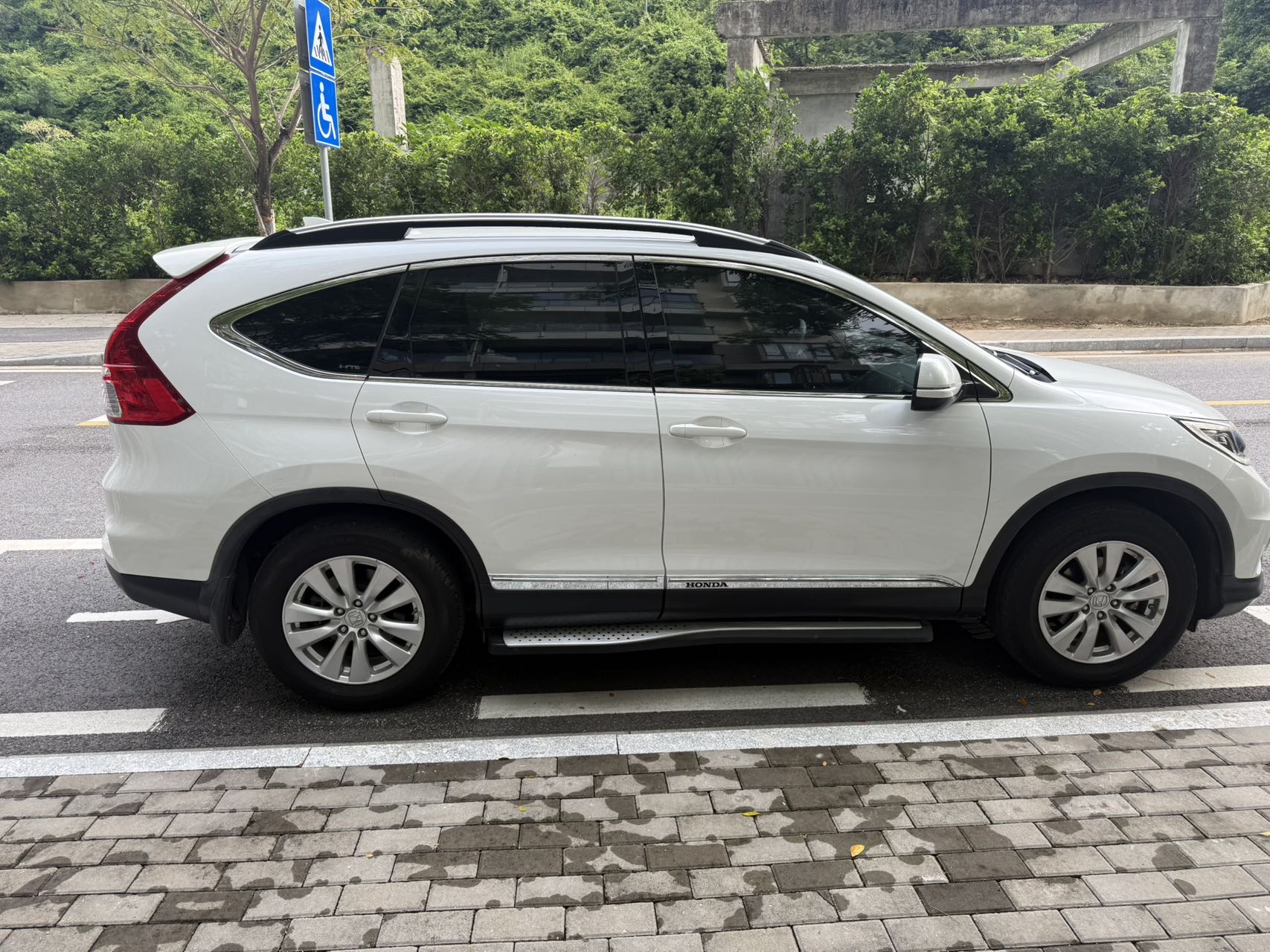 Honda CR-V 2017 #4 Honda CR-V 2017 car image #4