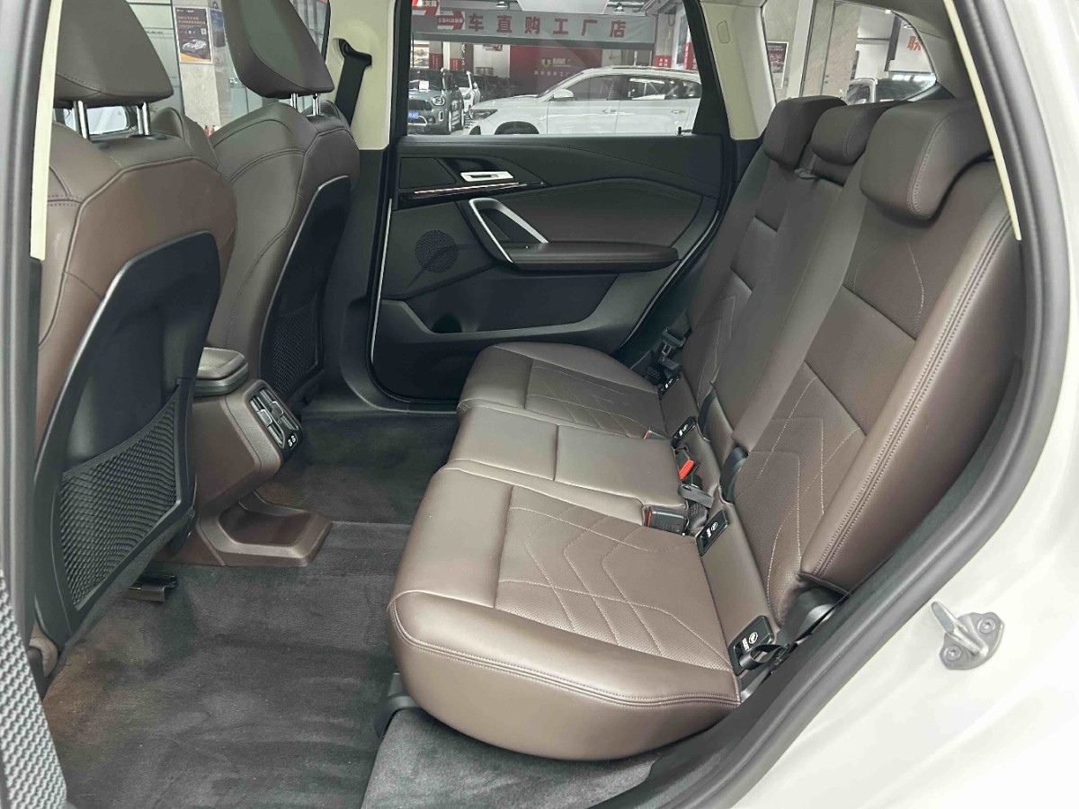BMW X1 2023 #2 BMW X1 2023 car image #2