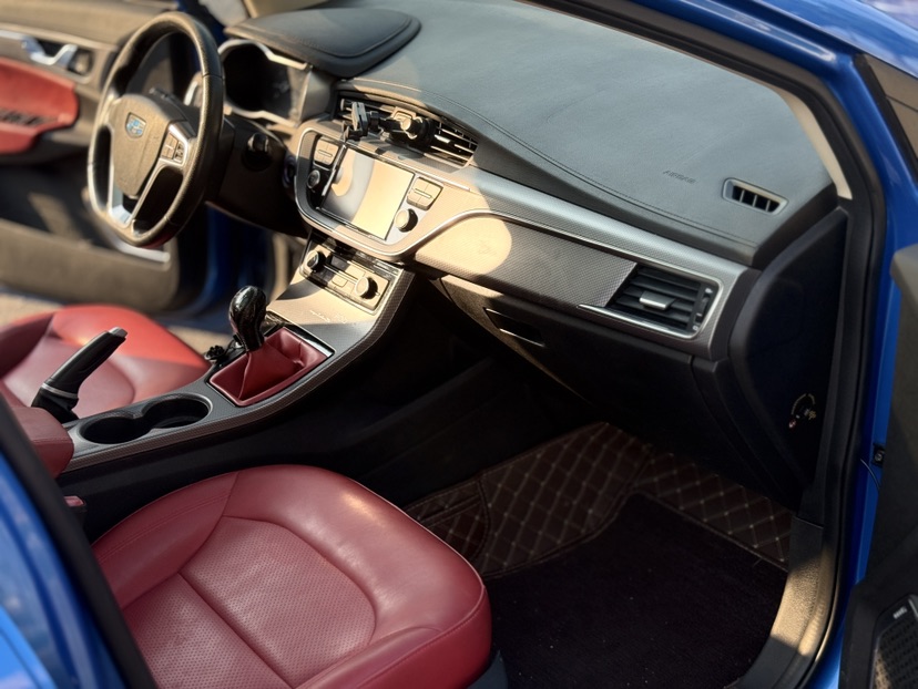GEELY Emgrand GS 2017 immagine di auto #8