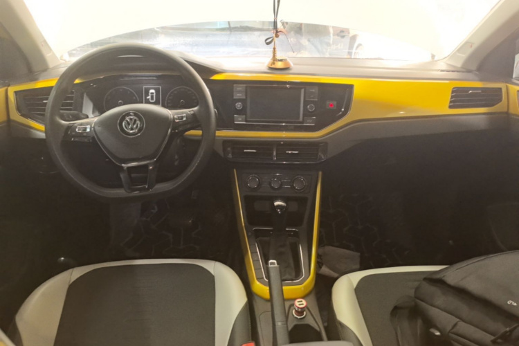 Volkswagen Polo 2019 car image #10