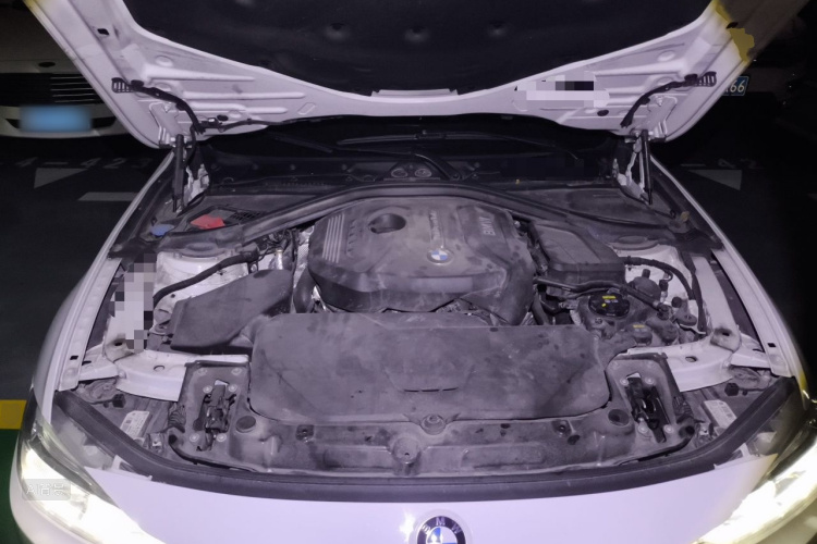 BMW 3 Series 2019 #22 BMW 3 Series 2019 car image #22