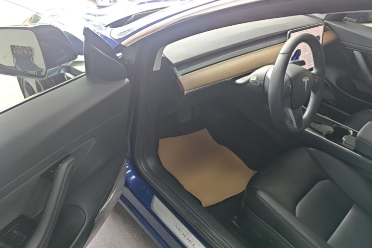 Tesla Model 3 2020 #13 Tesla Model 3 2020 car image #13