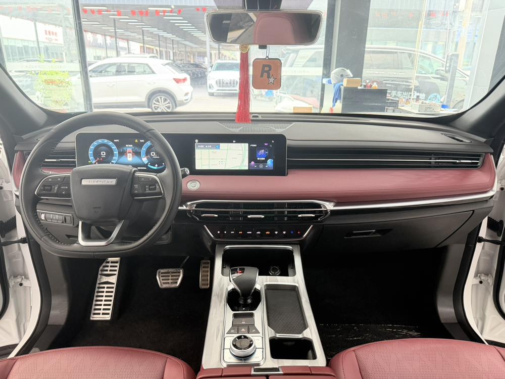 Jetour X70 PLUS 2023 car image #10