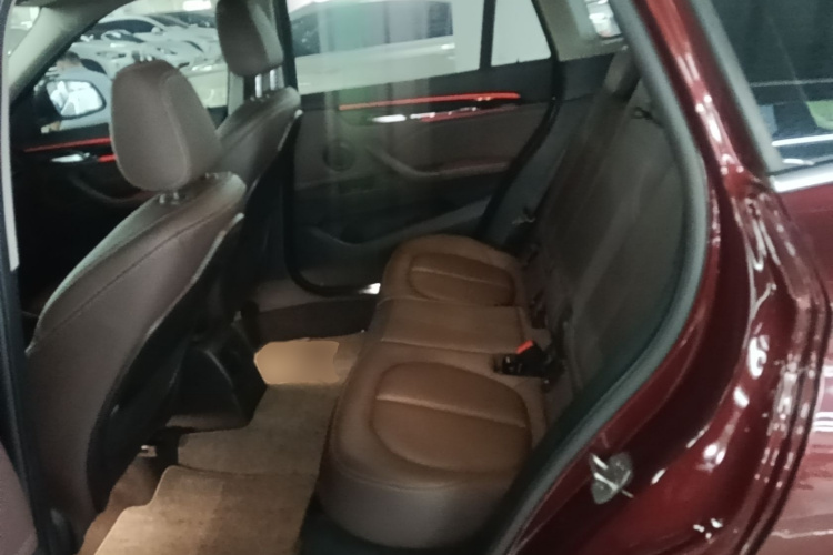 BMW X1 2019 car image #17