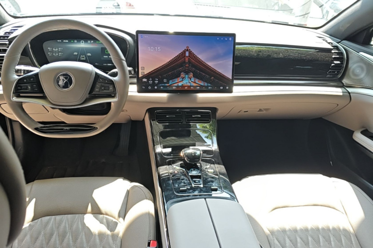 BYD Han 2024 car image #10