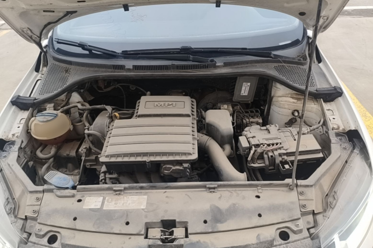 Volkswagen Santana 2018 car image #20