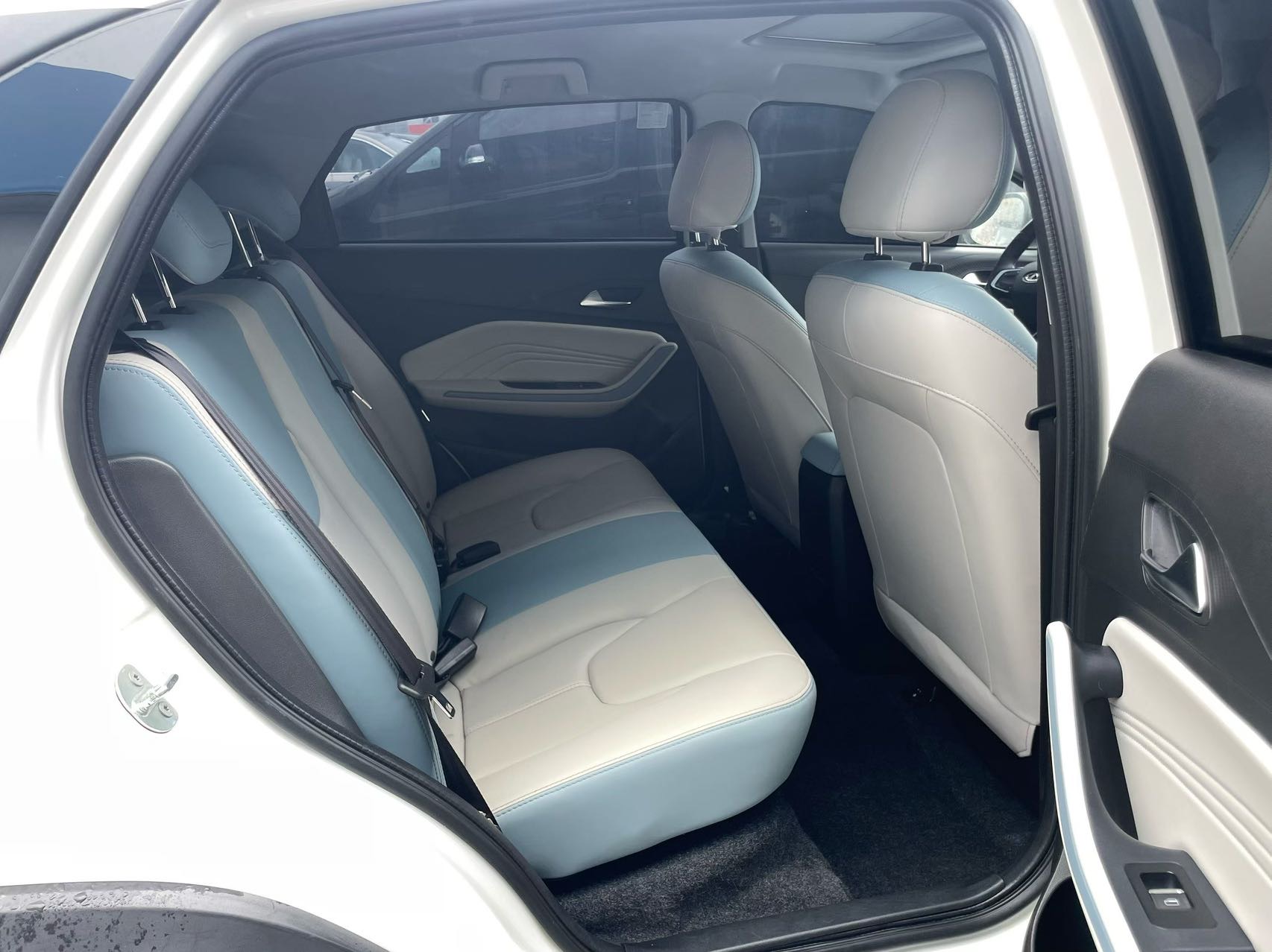 Chery Tiggo 3x 2023 #4 Chery Tiggo 3x 2023 صورة سيارة #4