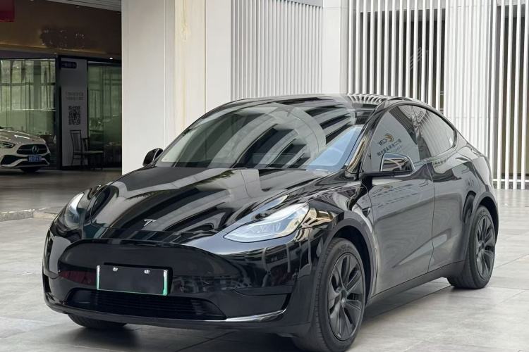 Tesla Model Y 2023 #2 Tesla Model Y 2023 immagine di auto #2