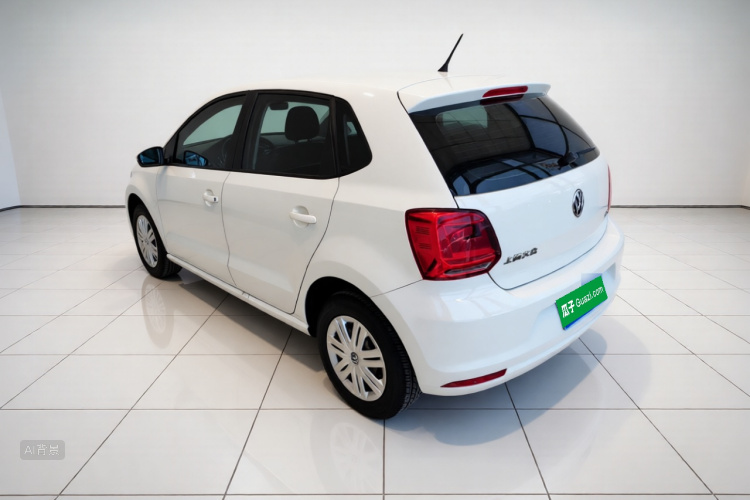 Volkswagen Polo 2016 car image #5