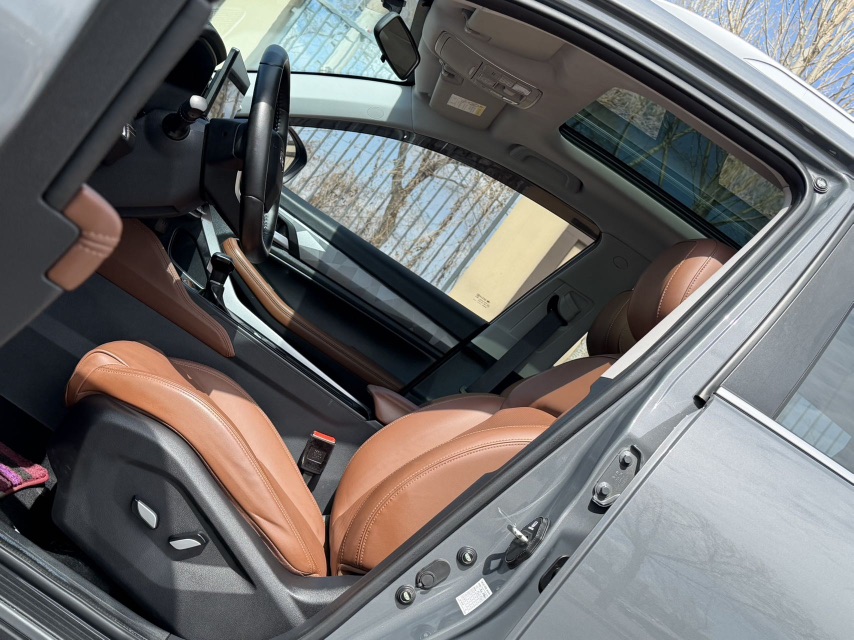 GEELY Vision X6 2023 car image #11