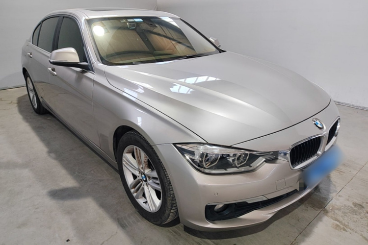 BMW 3 Series 2017 #4 BMW 3 Series 2017 car image #4