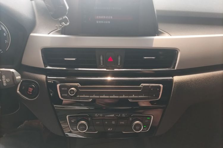 BMW X1 2019 immagine di auto #13