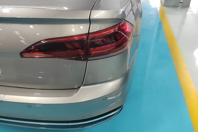 Volkswagen Bora 2023 car image #8