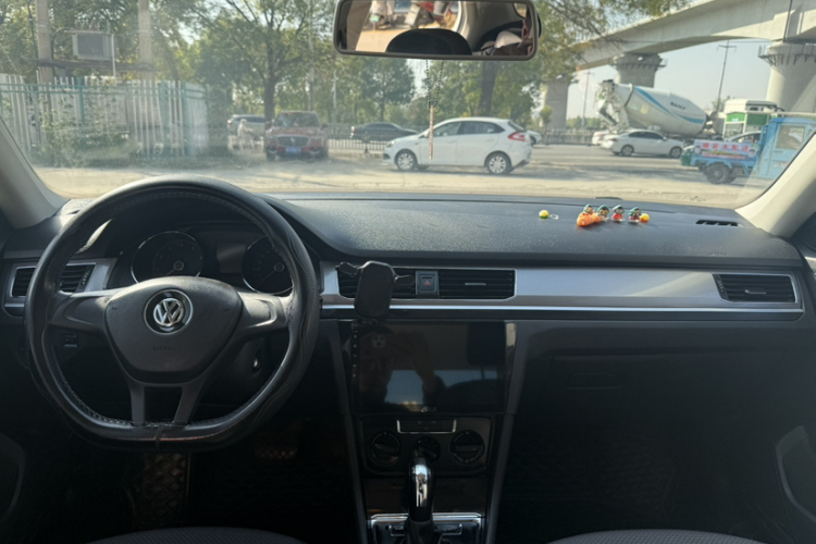 Volkswagen Bora 2020 immagine di auto #9