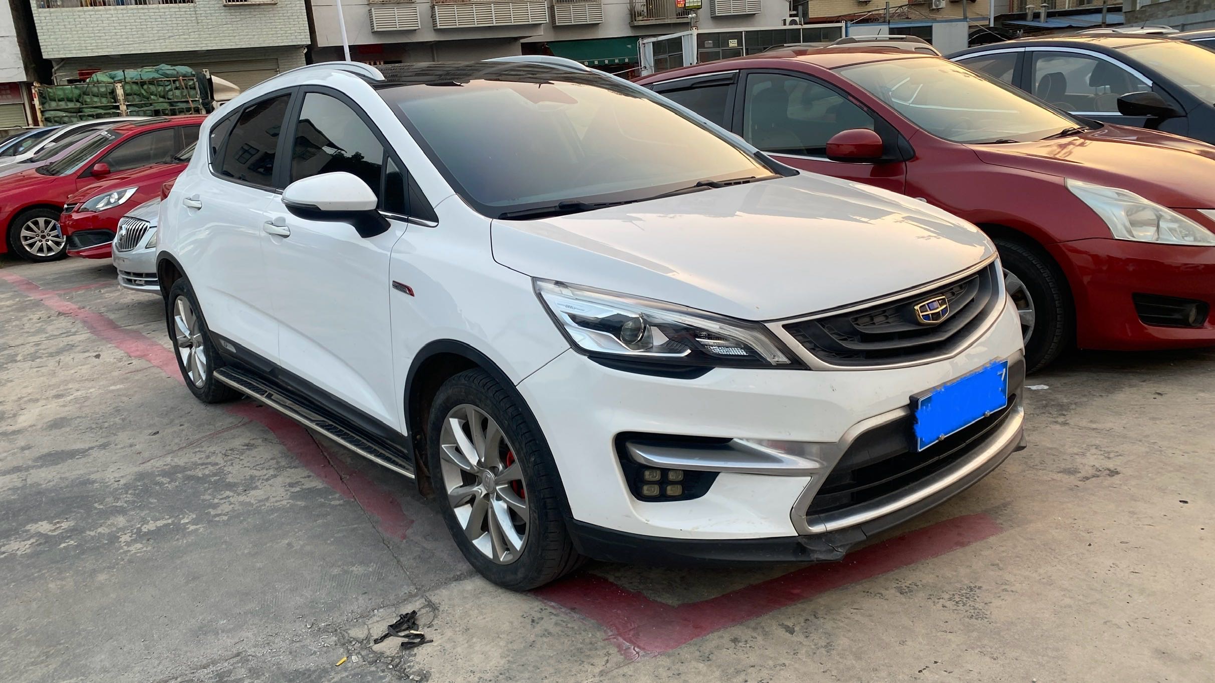GEELY Emgrand GS 2018 صورة سيارة #3