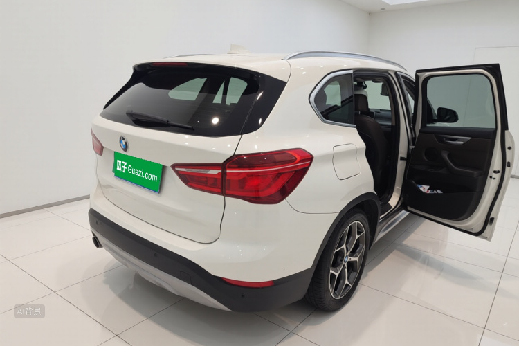 BMW X1 2017 #7 BMW X1 2017 car image #7