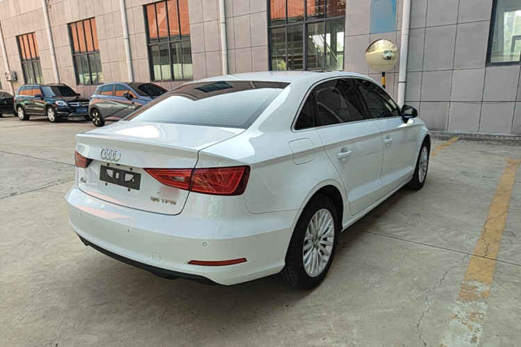 Audi A3 2017 car image #5