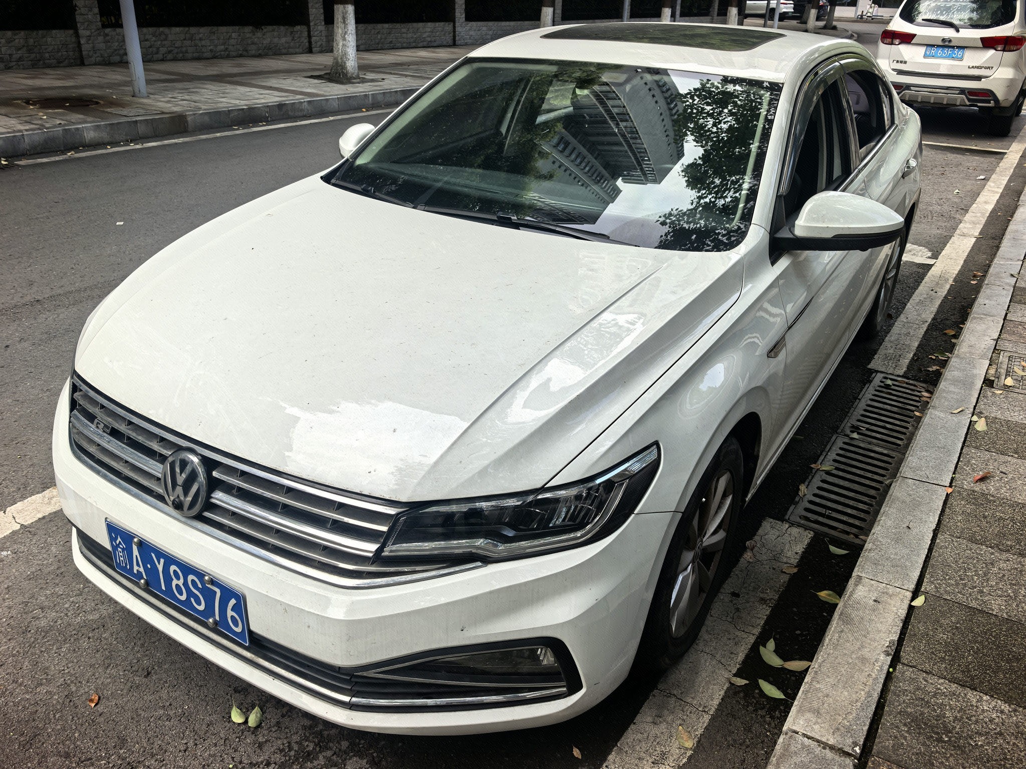 2018 2018 car image