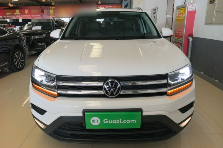 Volkswagen Tharu 2020 car image #3