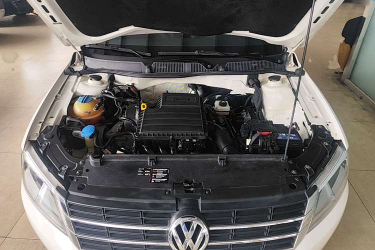 Volkswagen Lavida 2015 car image #20