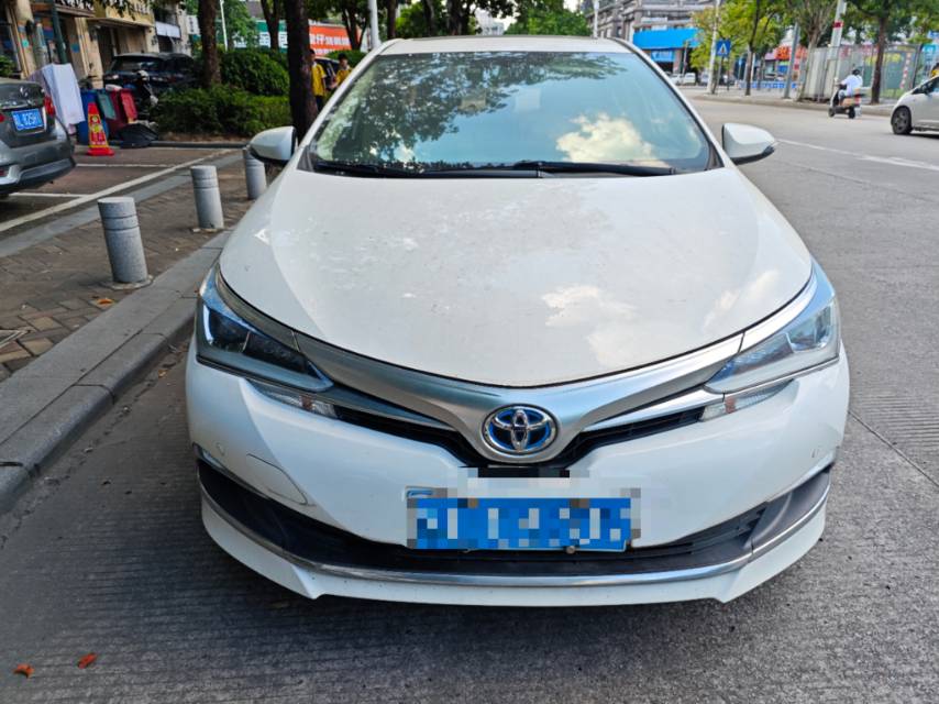 Toyota Corolla 2017 #2 Toyota Corolla 2017 صورة سيارة #2