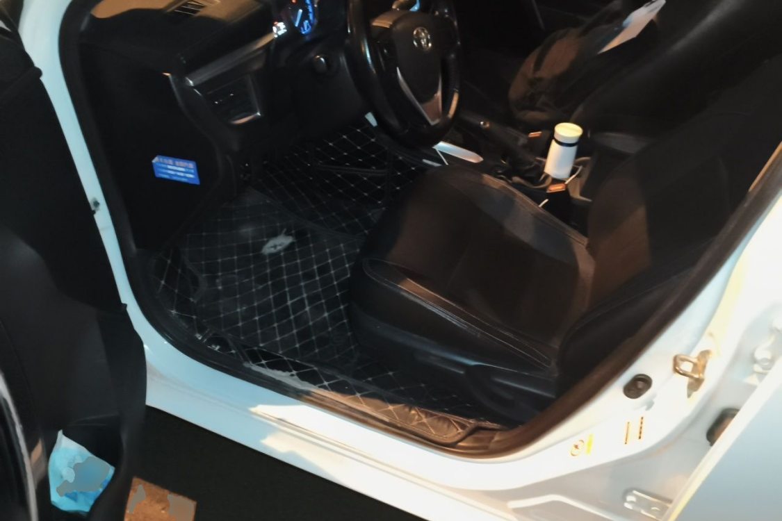 Toyota Corolla 2015 car image #23