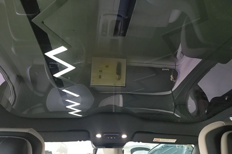小米汽车 小米SU7 2025 汽车图片 #18