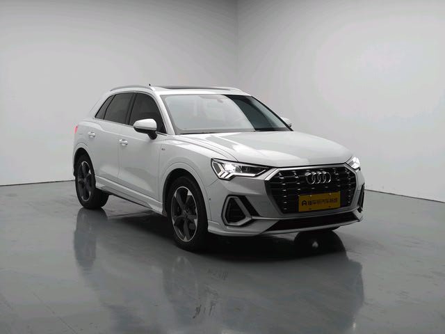 Audi Q3 2023 #3 Audi Q3 2023 car image #3