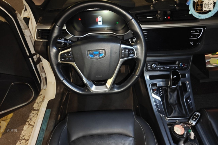 GEELY Emgrand 2018 car image #12