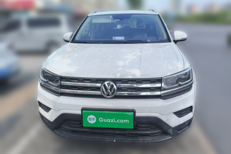 Volkswagen Tharu 2020 car image #3