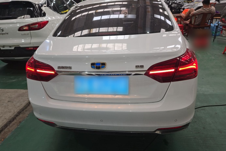 GEELY Emgrand 2018 #6 GEELY Emgrand 2018 car image #6