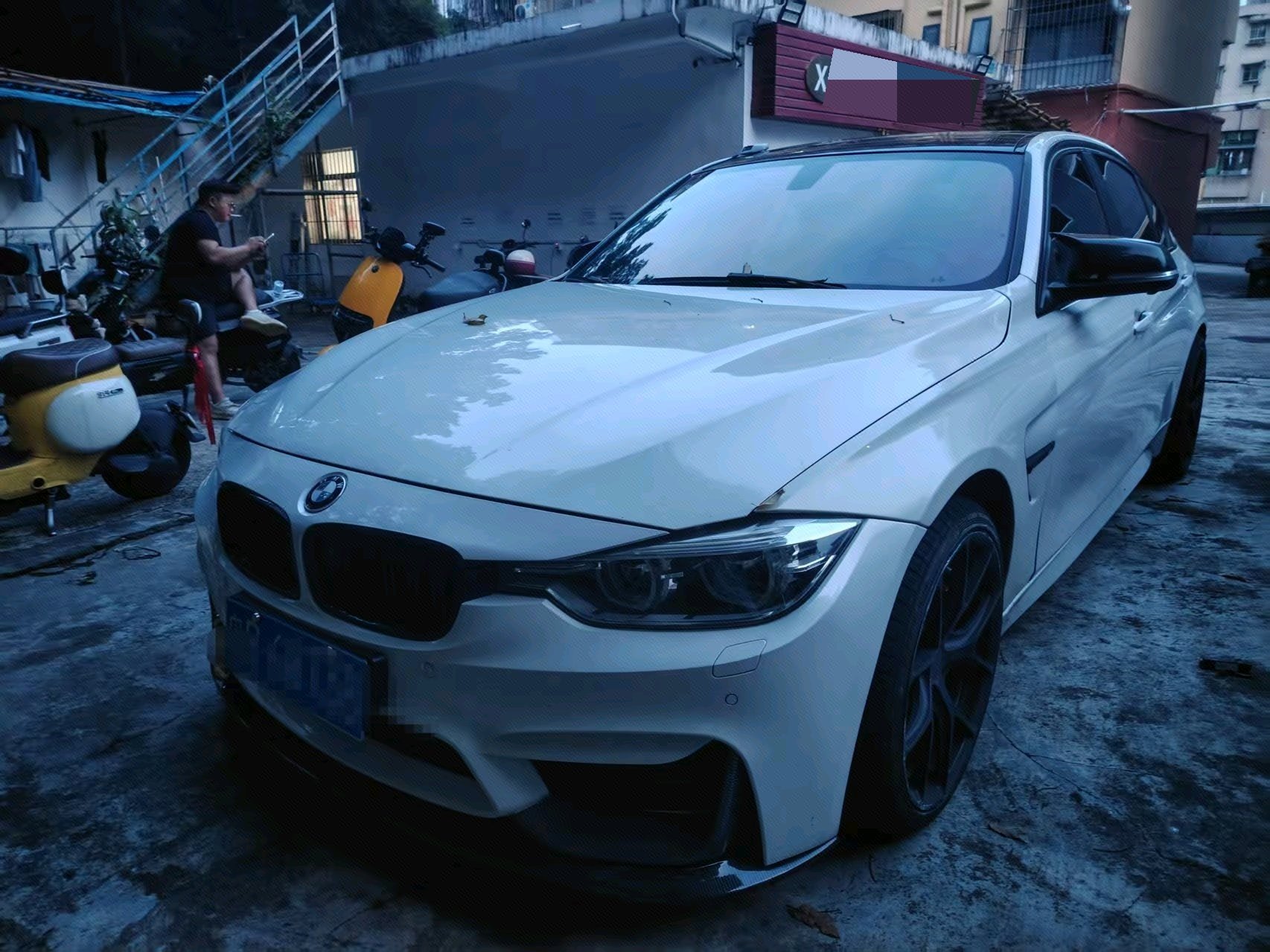 BMW 3 Series 2017 BMW 3 Series 2017 car image