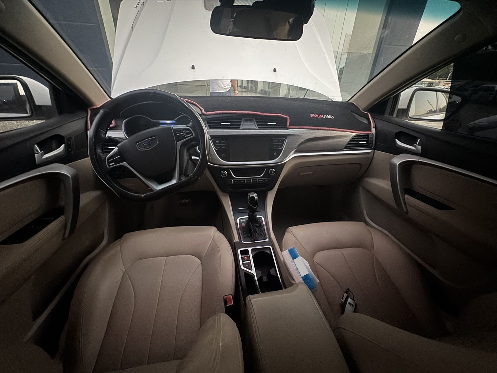 GEELY Emgrand 2018 immagine di auto #6
