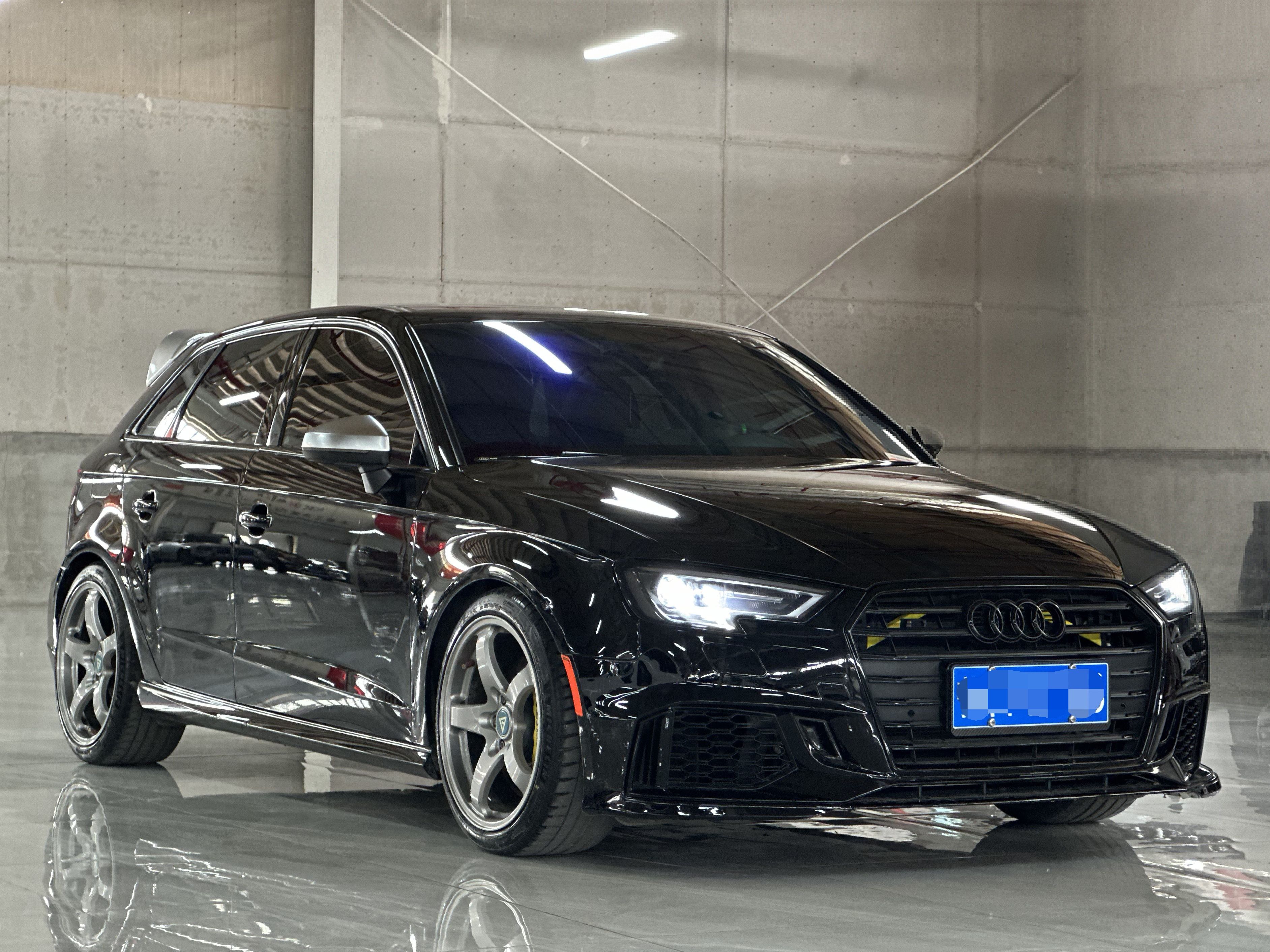 Audi A3 2020 car image #3