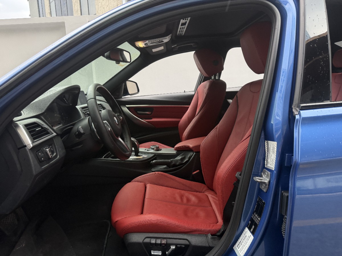 BMW 3 Series 2019 #6 BMW 3 Series 2019 car image #6