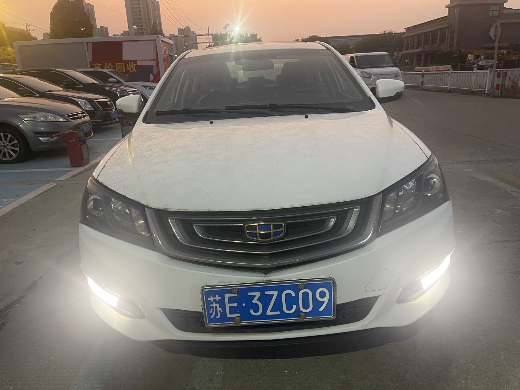 GEELY Emgrand 2017 #2 GEELY Emgrand 2017 imagen de coche #2