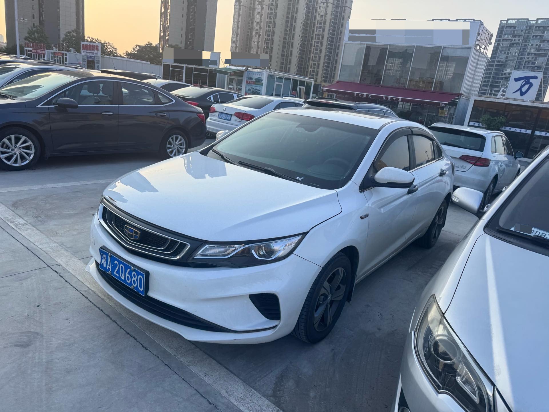 GEELY Emgrand GL 2018 GEELY Emgrand GL 2018 car image