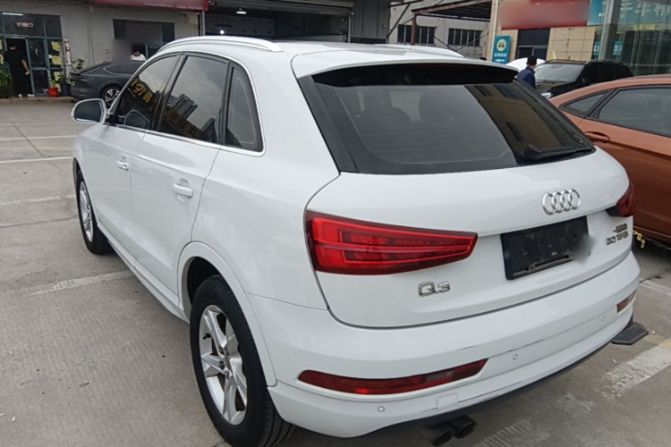 Audi Q3 2017 #5 Audi Q3 2017 car image #5