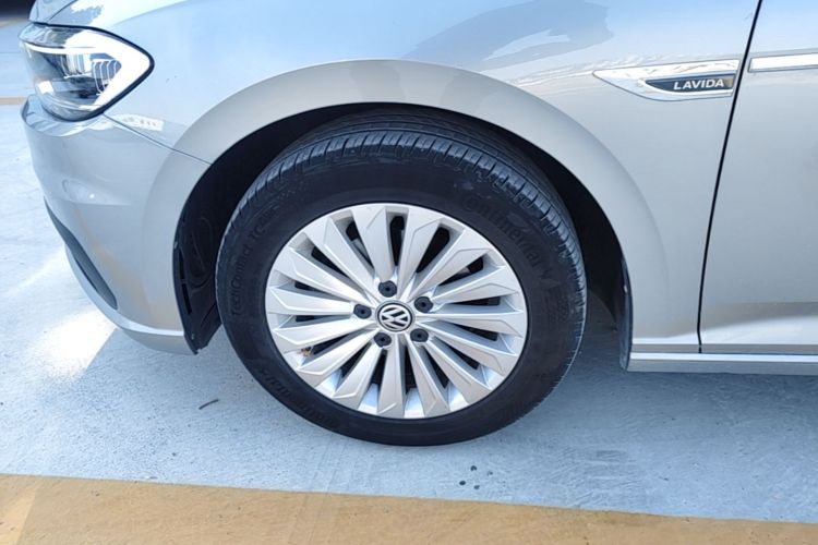 Volkswagen Lavida 2019 #9 Volkswagen Lavida 2019 car image #9