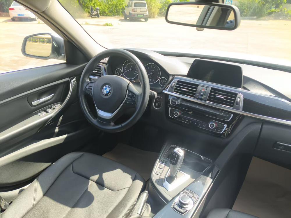 BMW 3 Series 2016 car image #15