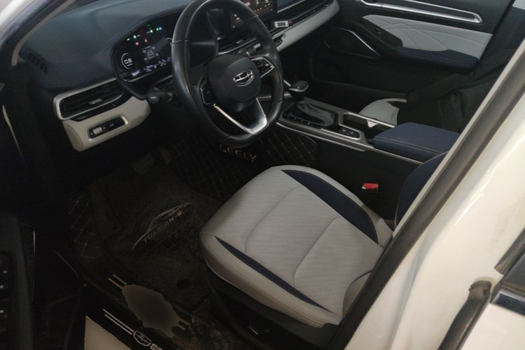 GEELY Emgrand 2022 #16 GEELY Emgrand 2022 car image #16
