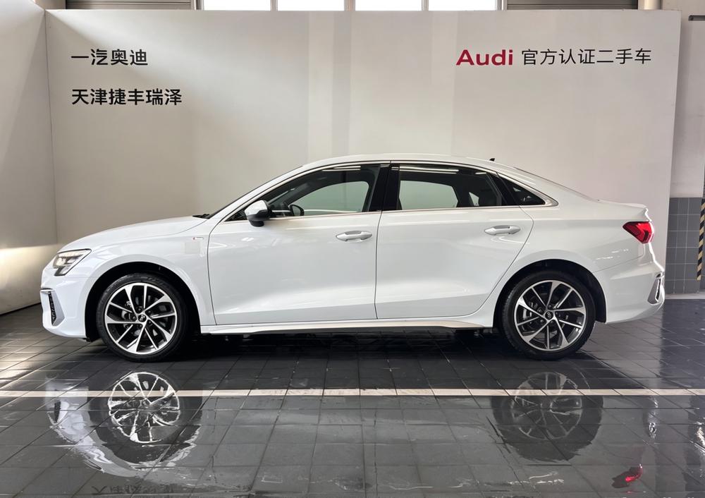 Audi A3 2023 #4 Audi A3 2023 car image #4