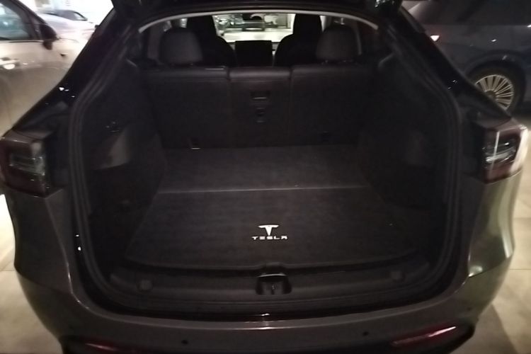 Tesla Model Y 2023 #19 Tesla Model Y 2023 immagine di auto #19
