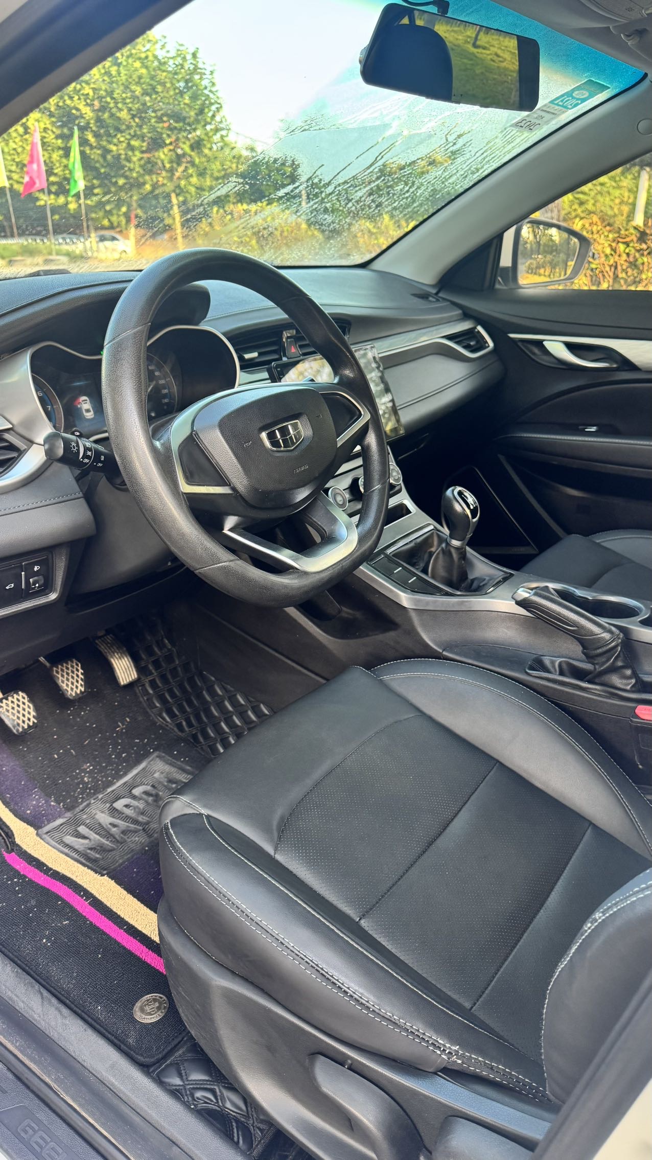 GEELY Emgrand 2019 #4 GEELY Emgrand 2019 car image #4