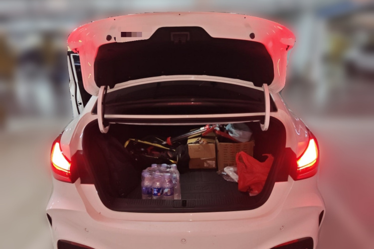 名爵 MG5 2025 汽车图片 #17